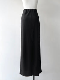 fluid halter neck setup