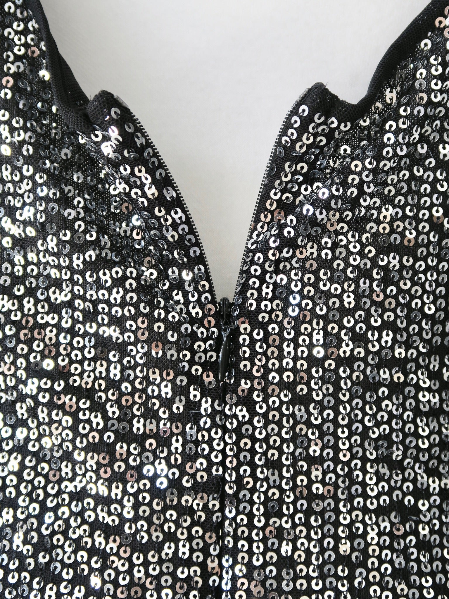 summer sale / sparkle contrast dress