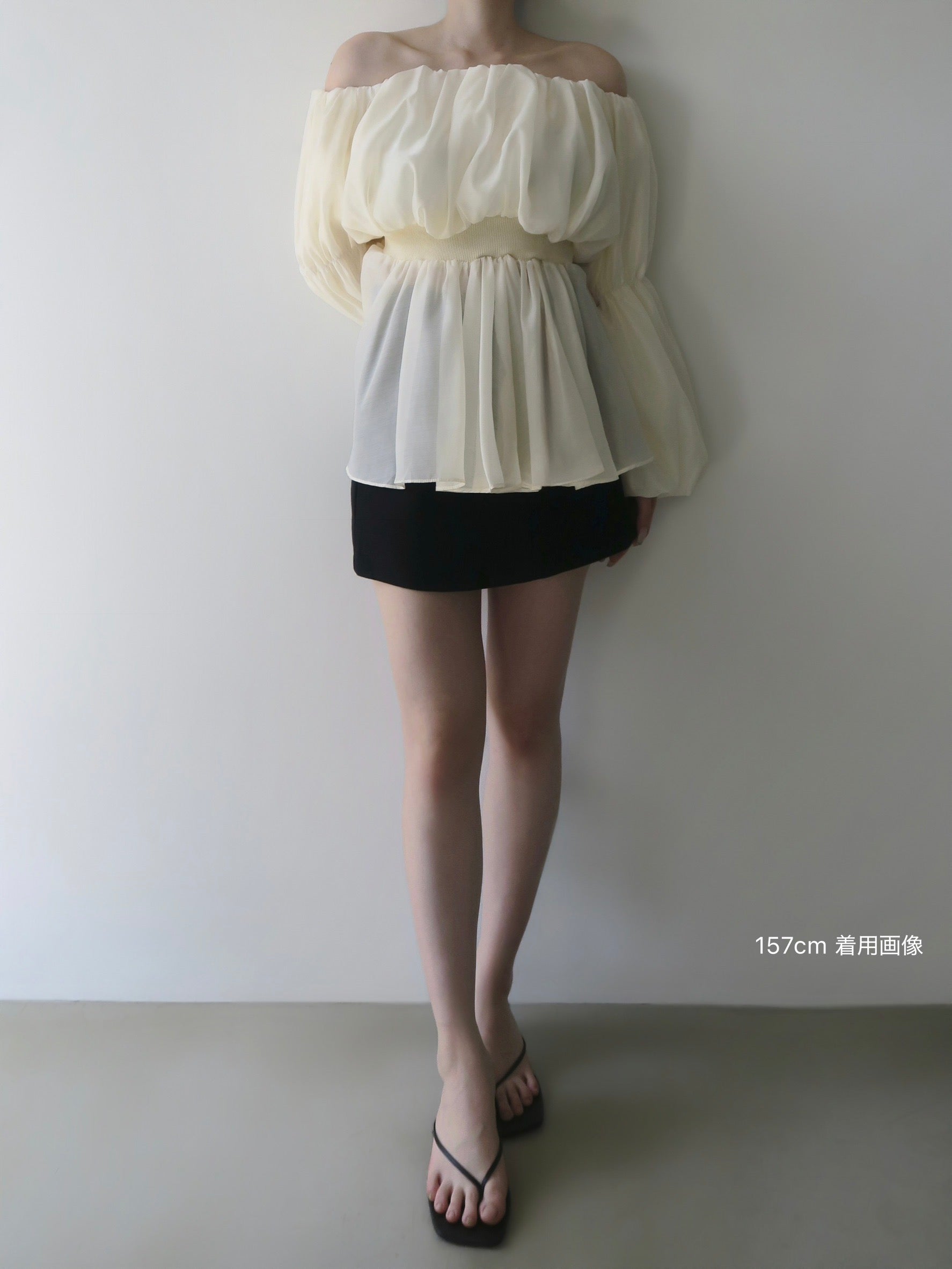 shirring off-shoulder blouse