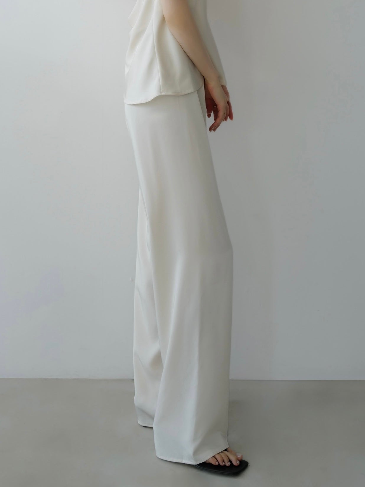 satin fluid line slacks