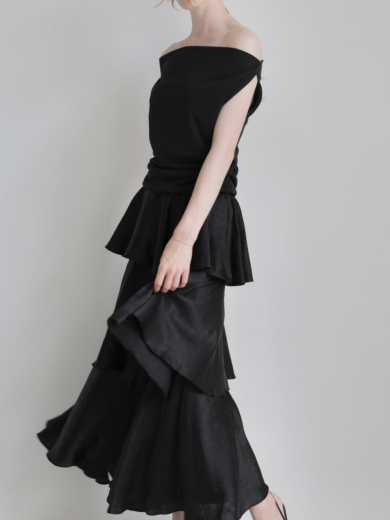 satin tiered long skirt