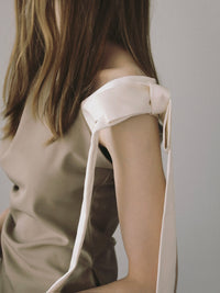 ribbon one shoulder setup