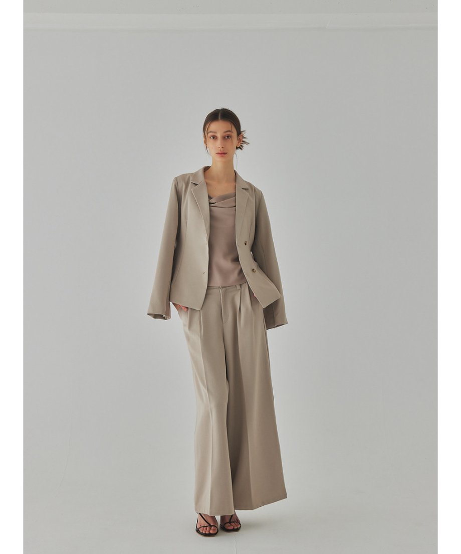 sample sale / center tuck wide pants