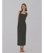 ( 9/18 20:00~ resale ) u-neck pencil dress