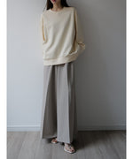 center tuck wide pants