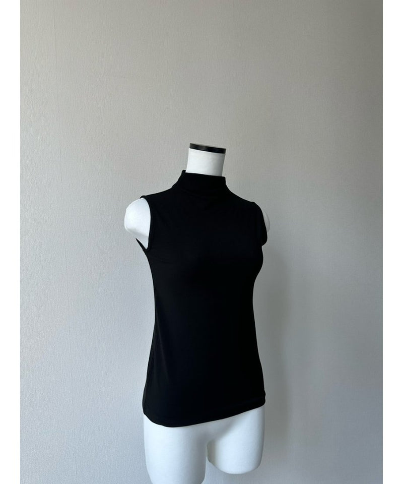 basic sleeveless tops