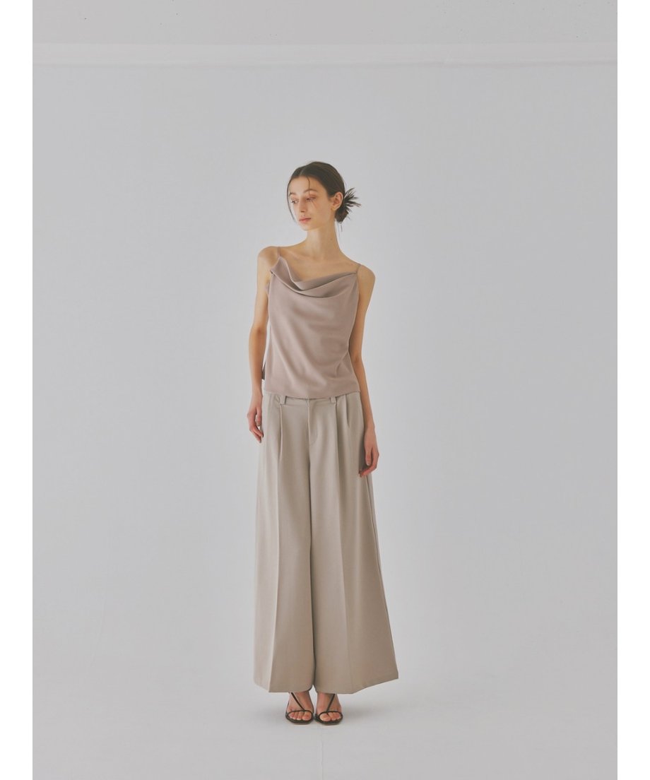 sample sale / center tuck wide pants