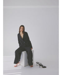 sample sale / center tuck wide pants